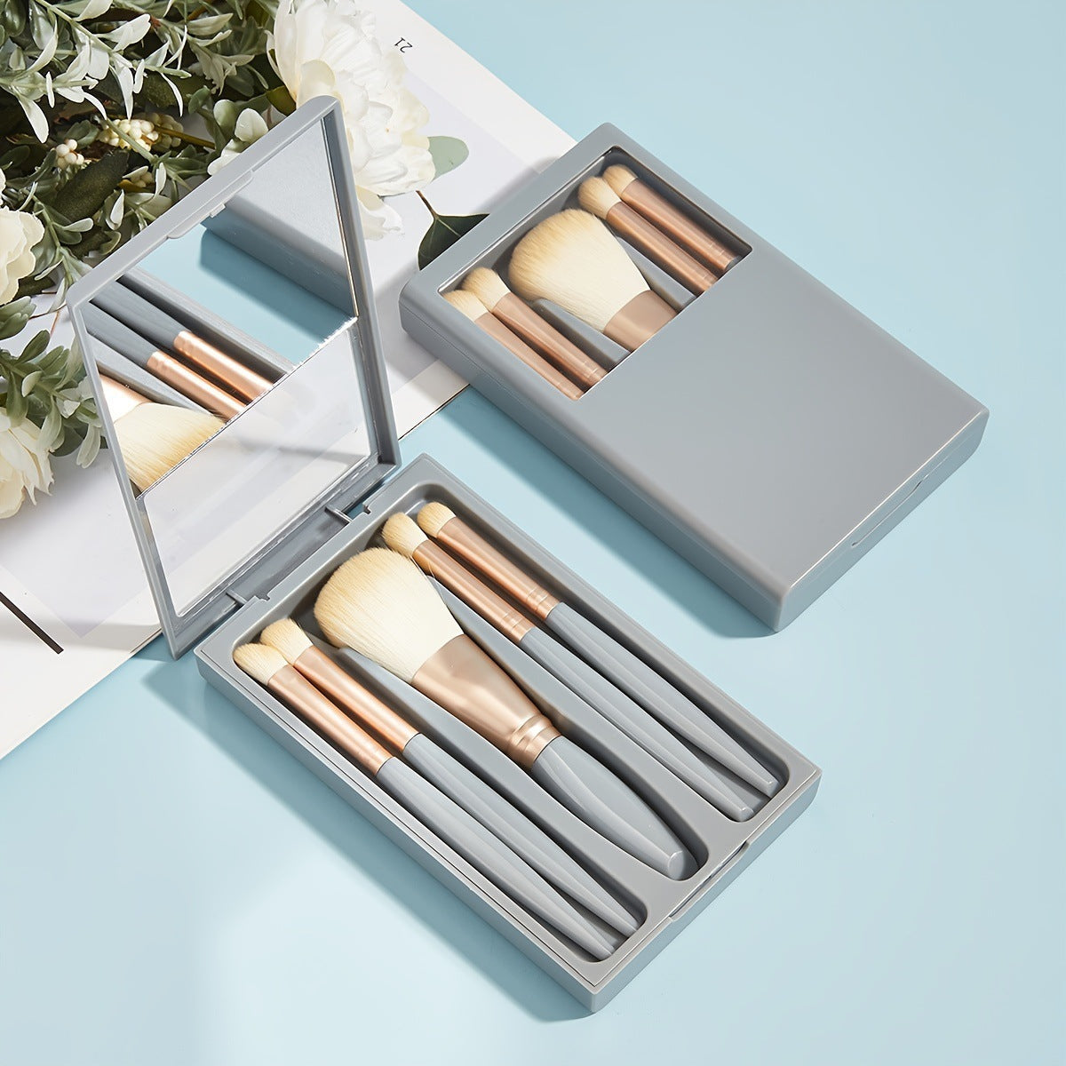 5 PCs Makeup Brushes With Mirror Travel Set - 𝓢𝓱𝓸𝓹𝓵𝓮𝓬𝔂