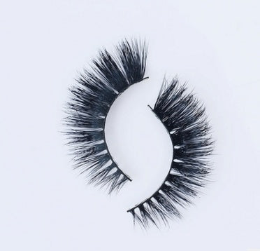 Faux Aurelia Eye Lashes - 𝓢𝓱𝓸𝓹𝓵𝓮𝓬𝔂