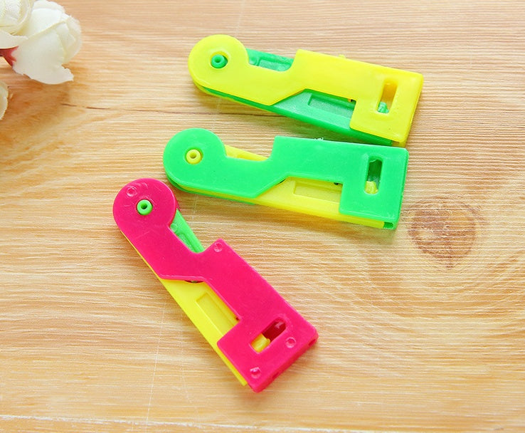 Newest Elderly Use Automatic Needle Threader - 𝓢𝓱𝓸𝓹𝓵𝓮𝓬𝔂