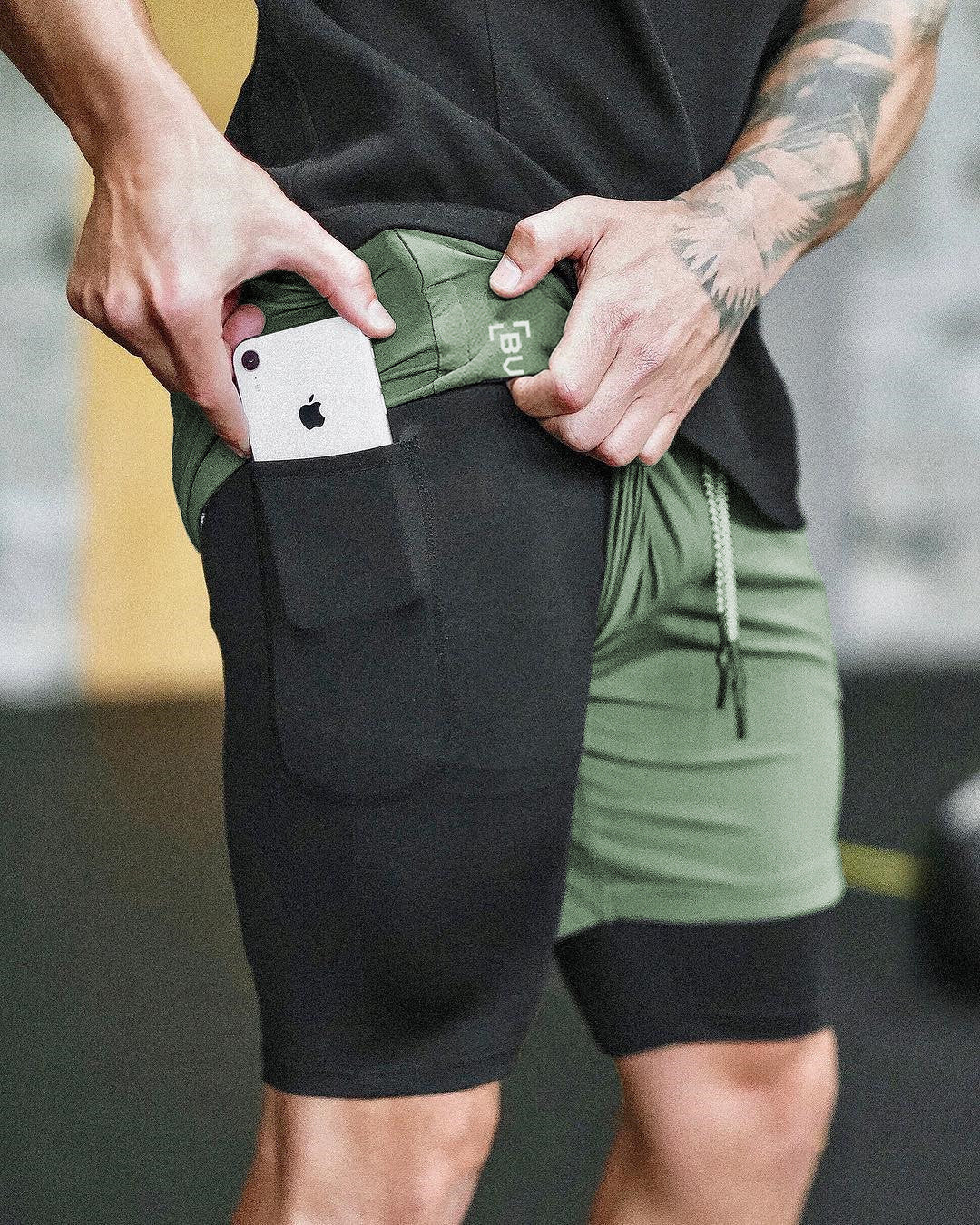 Pocket Compression Shorts - 𝓢𝓱𝓸𝓹𝓵𝓮𝓬𝔂