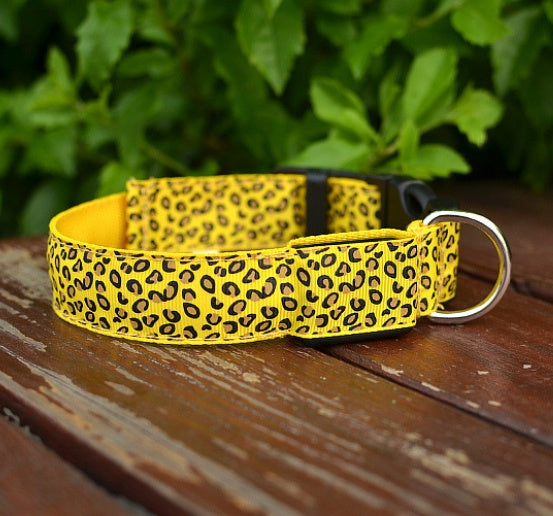 LED Dog Collar Safety Adjustable Nylon Leopard Pet Collar - 𝓢𝓱𝓸𝓹𝓵𝓮𝓬𝔂