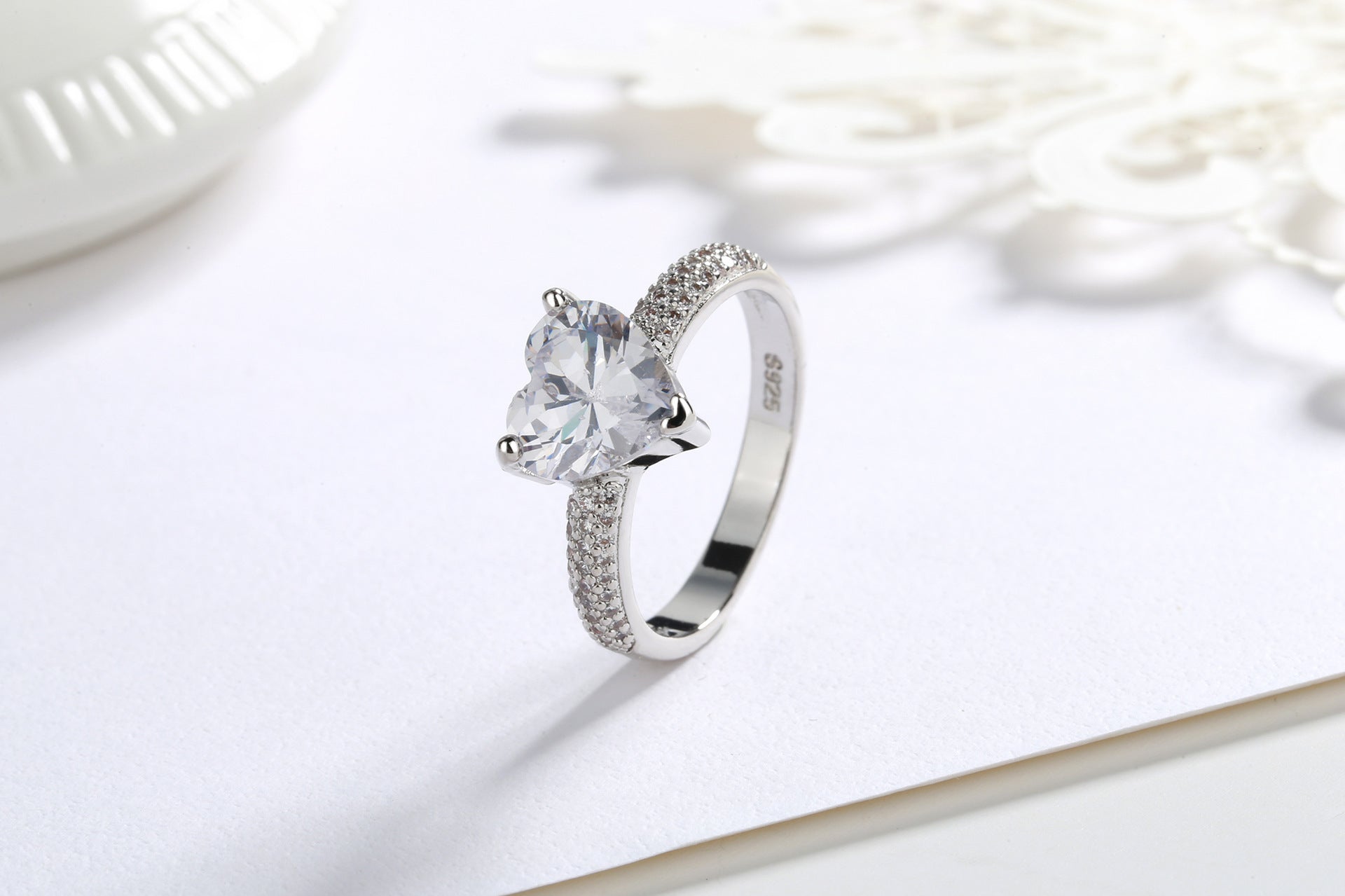 Heart-shaped Zircon Ring White Gold-plated Heart-shaped Diamond Ring - 𝓢𝓱𝓸𝓹𝓵𝓮𝓬𝔂