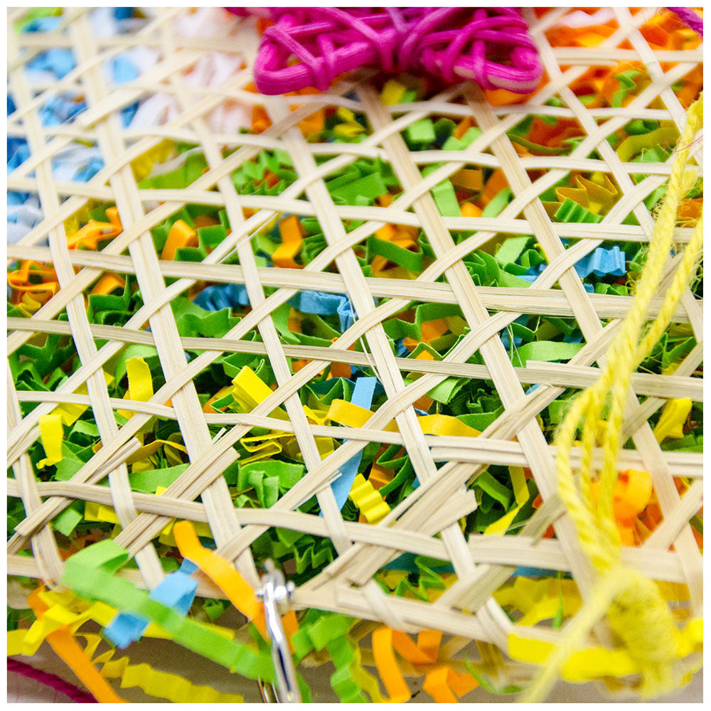 Bird brushed straw toy - 𝓢𝓱𝓸𝓹𝓵𝓮𝓬𝔂