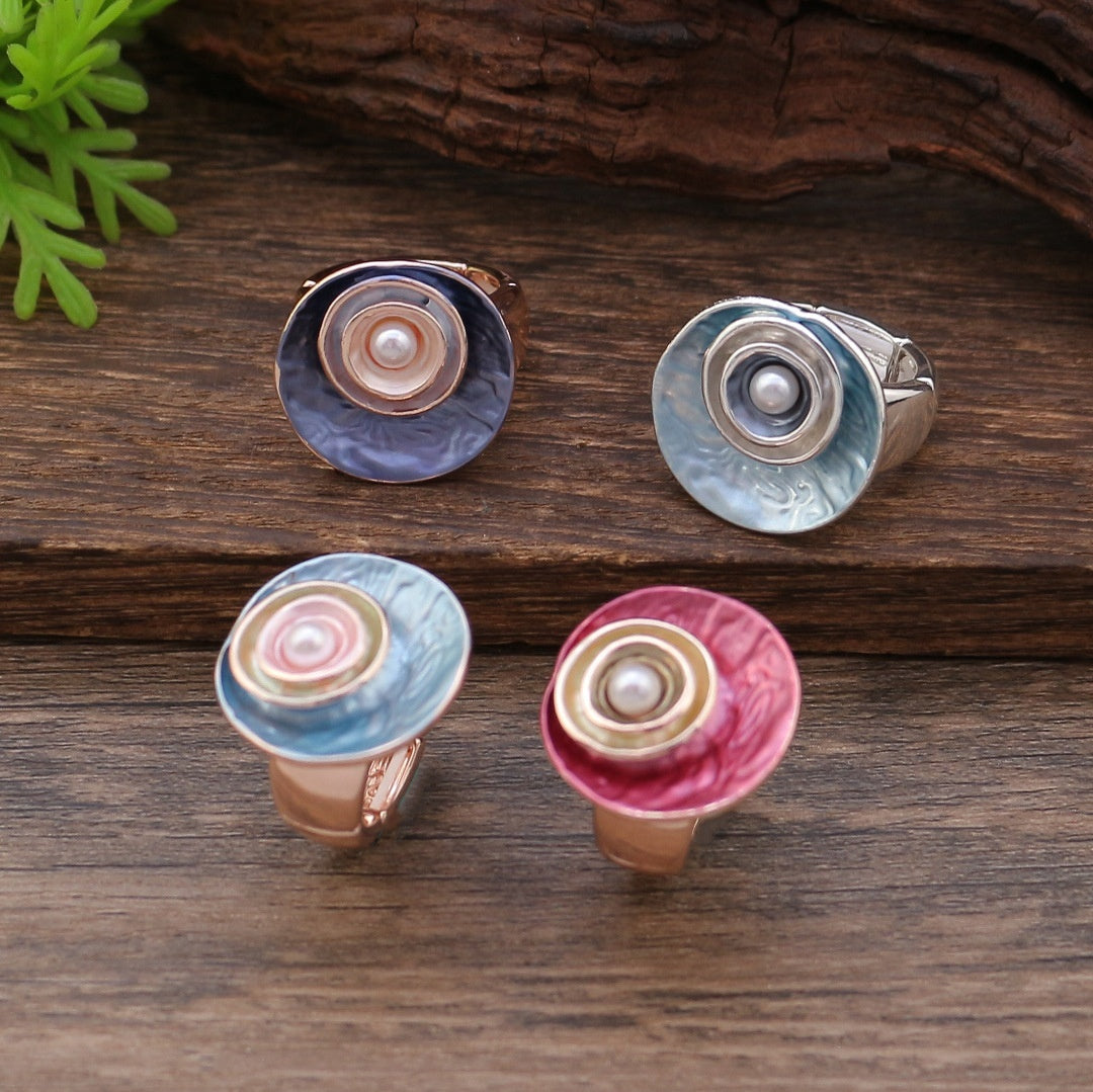 Enamel Round Flower Elastic Ring - 𝓢𝓱𝓸𝓹𝓵𝓮𝓬𝔂