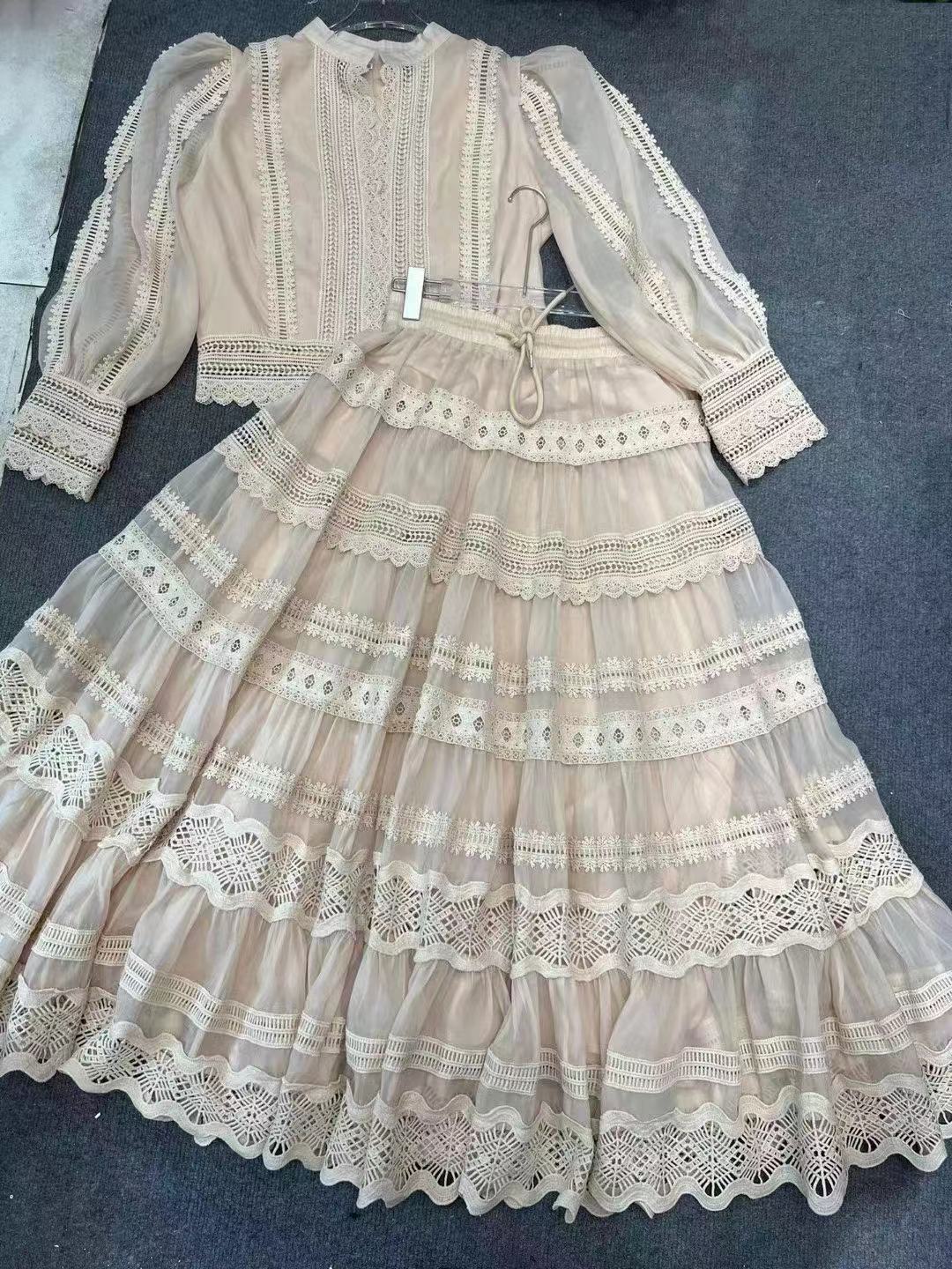 Australia Foreign Trade Fall New Suit Lace Patchwork Top Lace Waist-slimming Long Dress Suit For Women 