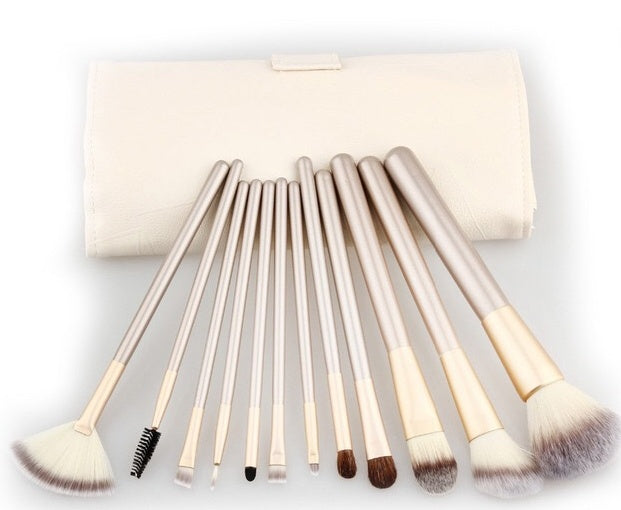 Spot Detonating 121824, White Make-up, White Make-up Brush, 24 Make-up And Brush Suits For Portable Beauty And Makeup Tools - 𝓢𝓱𝓸𝓹𝓵𝓮𝓬𝔂