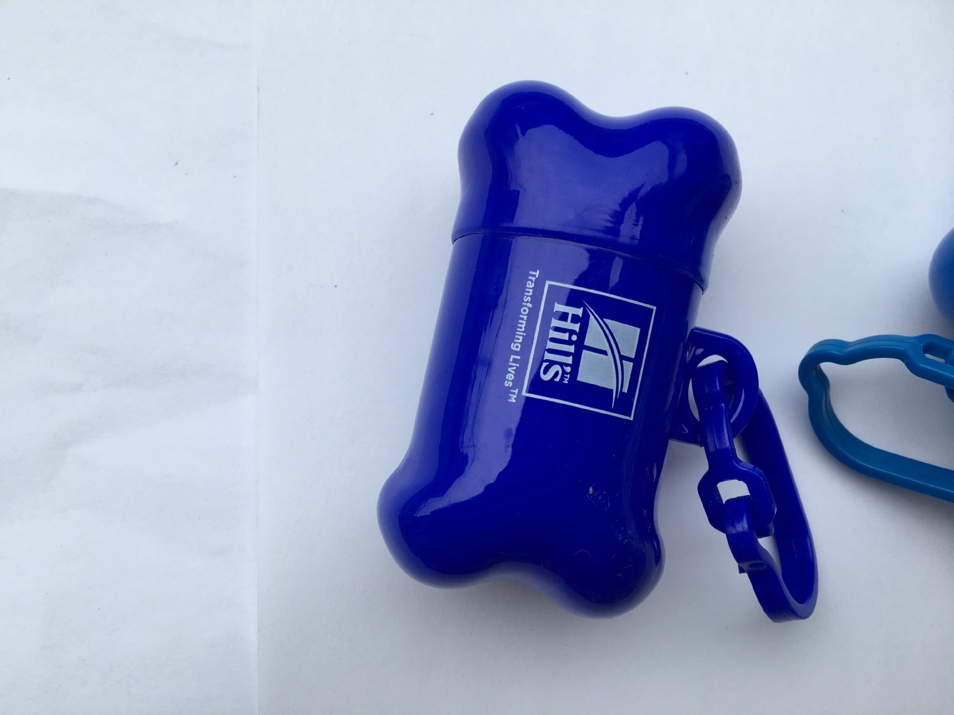 Pet bone type garbage bag dispenser - 𝓢𝓱𝓸𝓹𝓵𝓮𝓬𝔂