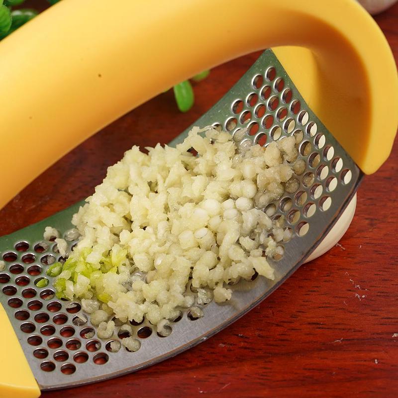 Stainless Steel Garlic Masher Garlic Press Household Manual Curve Fruit Vegetable Tools Kitchen Gadgets - 𝓢𝓱𝓸𝓹𝓵𝓮𝓬𝔂