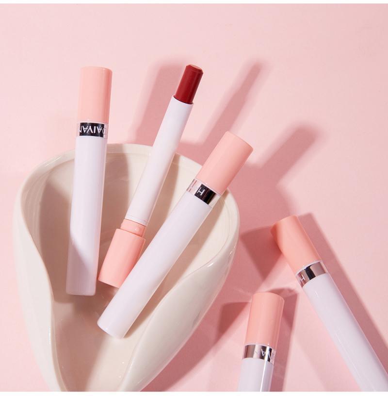 Matte Mist Lipstick Lipstick - 𝓢𝓱𝓸𝓹𝓵𝓮𝓬𝔂