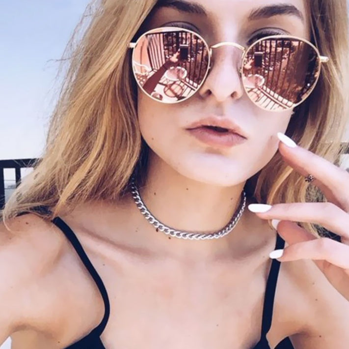 Women Retro Sunglasses - 𝓢𝓱𝓸𝓹𝓵𝓮𝓬𝔂