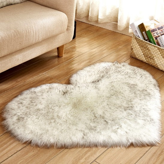 Plush Heart Shaped Carpet Non-Slip Mat Fluffy Rug Floor Mat Blanket Sofa Cushion Foot Pad Carpets For Living Room Home Decor - 𝓢𝓱𝓸𝓹𝓵𝓮𝓬𝔂