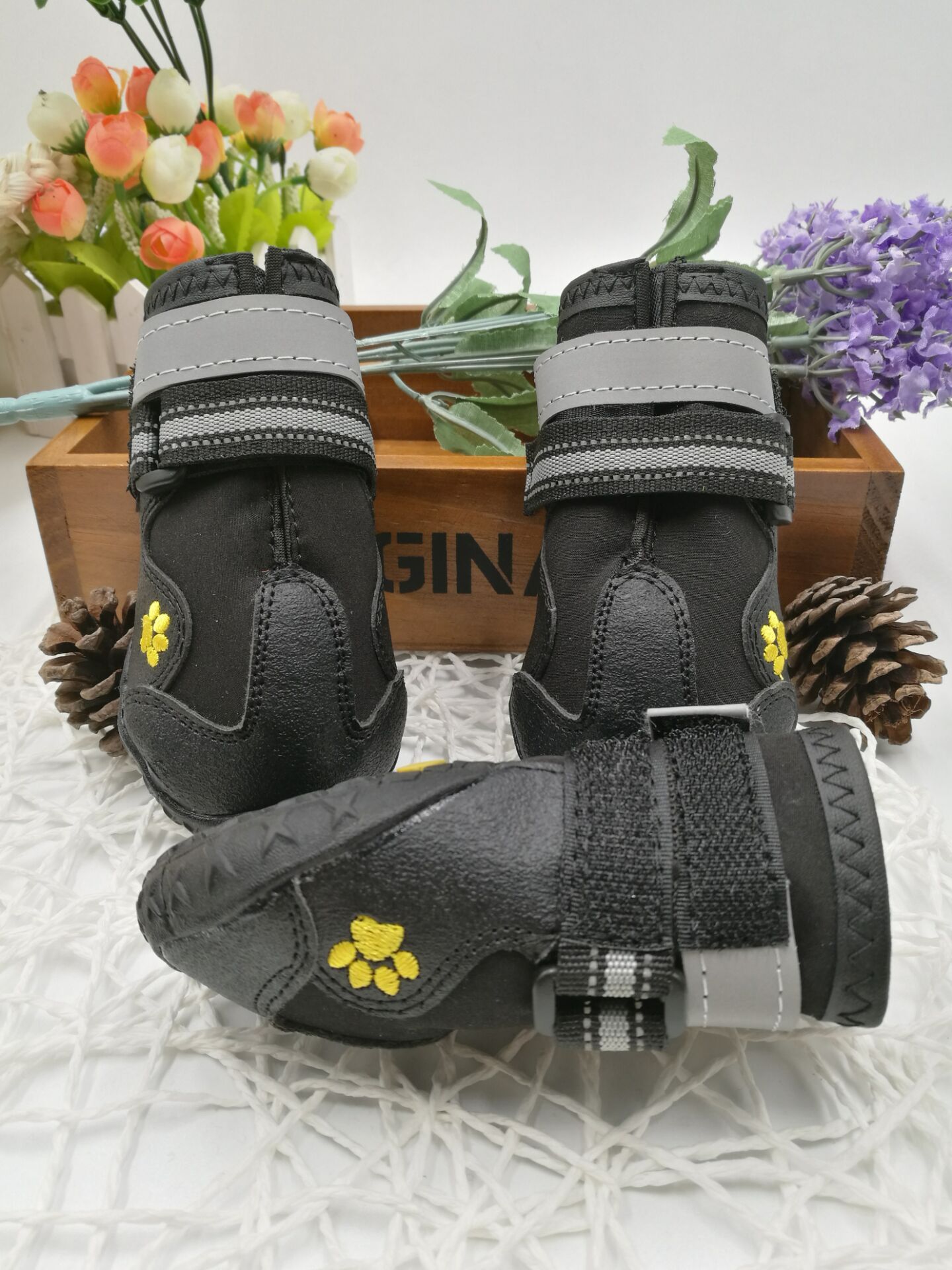 Pet shoes wear dog shoes - 𝓢𝓱𝓸𝓹𝓵𝓮𝓬𝔂
