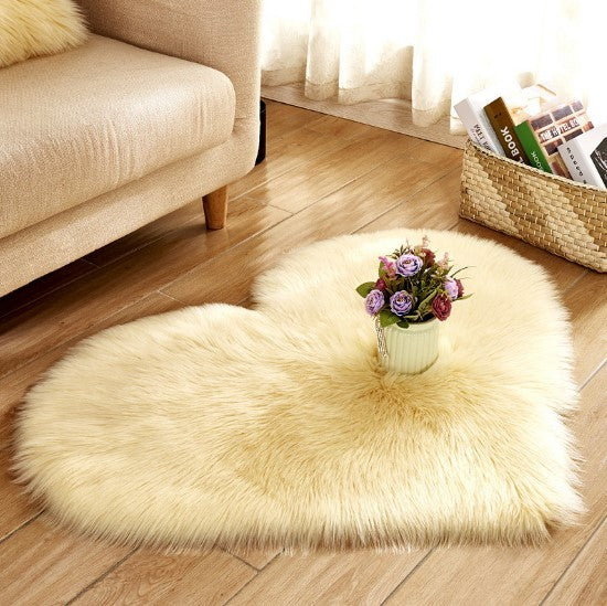 Plush Heart Shaped Carpet Non-Slip Mat Fluffy Rug Floor Mat Blanket Sofa Cushion Foot Pad Carpets For Living Room Home Decor - 𝓢𝓱𝓸𝓹𝓵𝓮𝓬𝔂