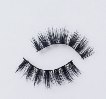 Faux Aurelia Eye Lashes - 𝓢𝓱𝓸𝓹𝓵𝓮𝓬𝔂