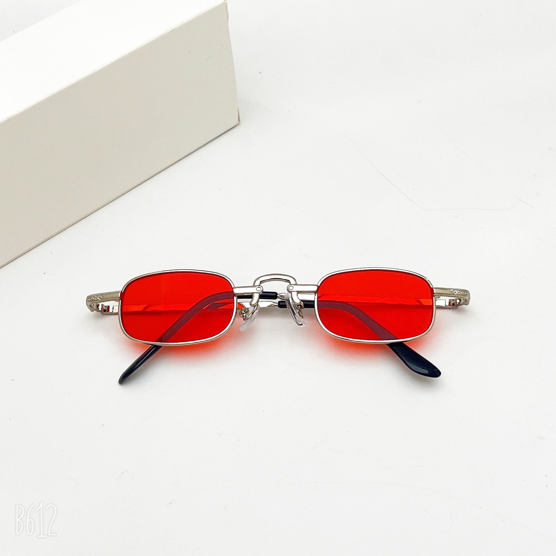 Retro Hip Hop Sunglasses Trend - 𝓢𝓱𝓸𝓹𝓵𝓮𝓬𝔂