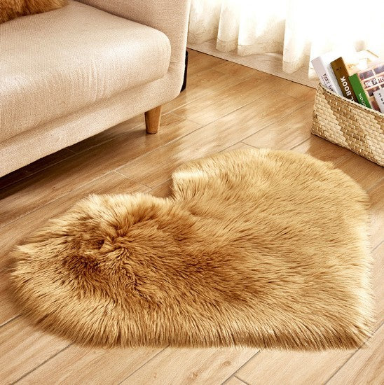 Plush Heart Shaped Carpet Non-Slip Mat Fluffy Rug Floor Mat Blanket Sofa Cushion Foot Pad Carpets For Living Room Home Decor - 𝓢𝓱𝓸𝓹𝓵𝓮𝓬𝔂