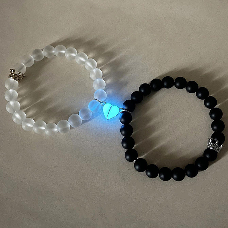 Fashion Jewelry 2pcs Handmade Crown Beaded Charms Bracelet Luminou Heart Glow In The Dark Couple Bracelet For Lover Men Women Fluorescent Gift - 𝓢𝓱𝓸𝓹𝓵𝓮𝓬𝔂