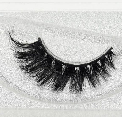 Faux Aurelia Eye Lashes - 𝓢𝓱𝓸𝓹𝓵𝓮𝓬𝔂