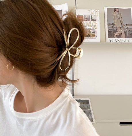 Oversized Pearl Wave Grip Women's Headwear - 𝓢𝓱𝓸𝓹𝓵𝓮𝓬𝔂