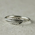 Vintage Zircon Distressed Feather Light Luxury Ring - 𝓢𝓱𝓸𝓹𝓵𝓮𝓬𝔂