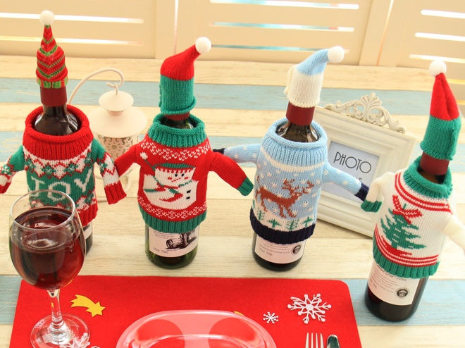 Knitted Christmas Bottle Set - 𝓢𝓱𝓸𝓹𝓵𝓮𝓬𝔂