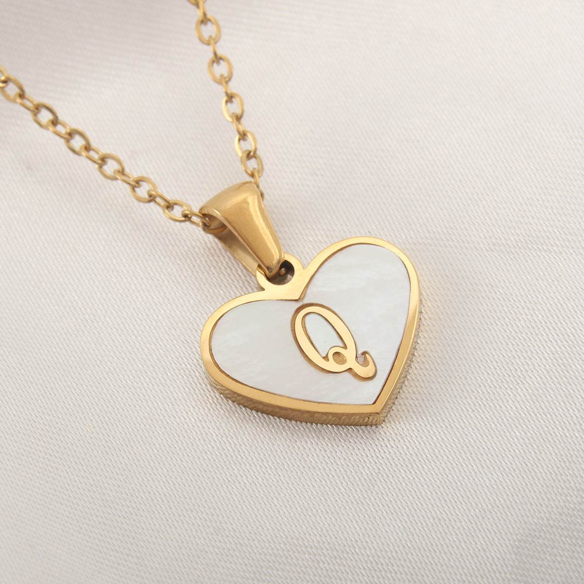 26 Letter Heart-shaped Necklace White Shell Love Clavicle Chain Fashion Personalized Necklace For Women Jewelry Valentine's Day - 𝓢𝓱𝓸𝓹𝓵𝓮𝓬𝔂