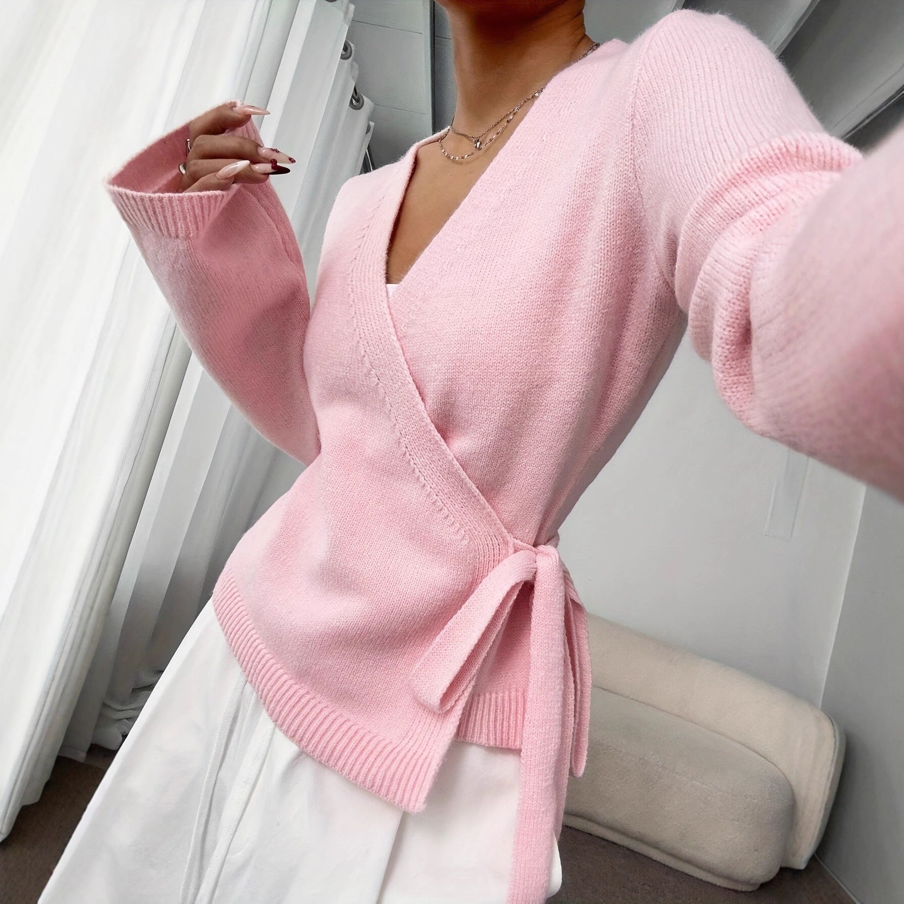 Women's Elegant Lace-up Long Sleeve Knitted Top