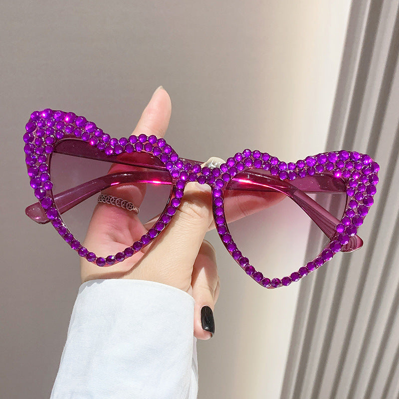 Female Cute Cat Eye Heart-shaped Sun Glasses - 𝓢𝓱𝓸𝓹𝓵𝓮𝓬𝔂