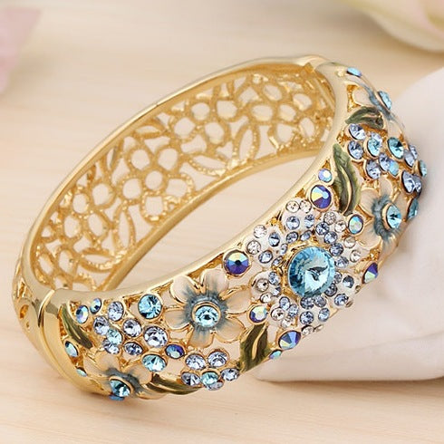 Bracelet Hollow Enamel Gold Plated Ornament - 𝓢𝓱𝓸𝓹𝓵𝓮𝓬𝔂