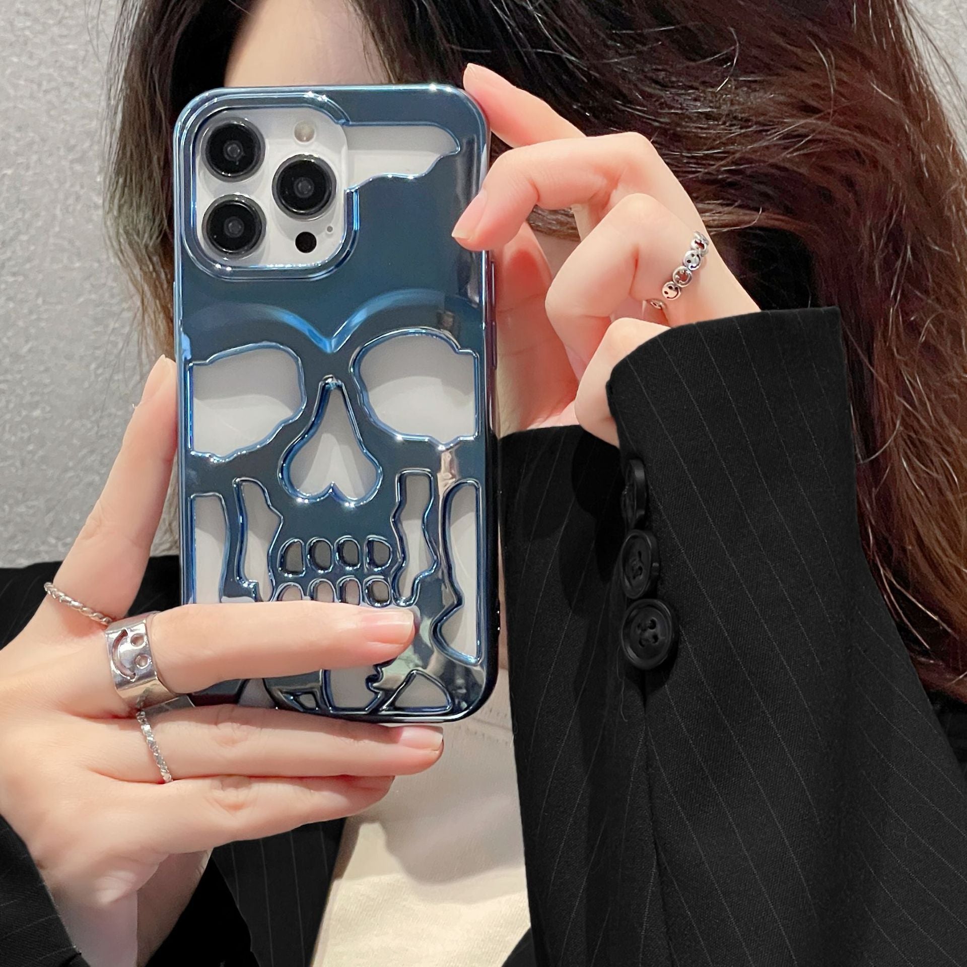 Luxury Plating 3D Skull Phone Case For I-Phone 14 Pro Max 13 12 11 Plus Breathable Glossy Hollow Out Gold Metallic Paint - 𝓢𝓱𝓸𝓹𝓵𝓮𝓬𝔂