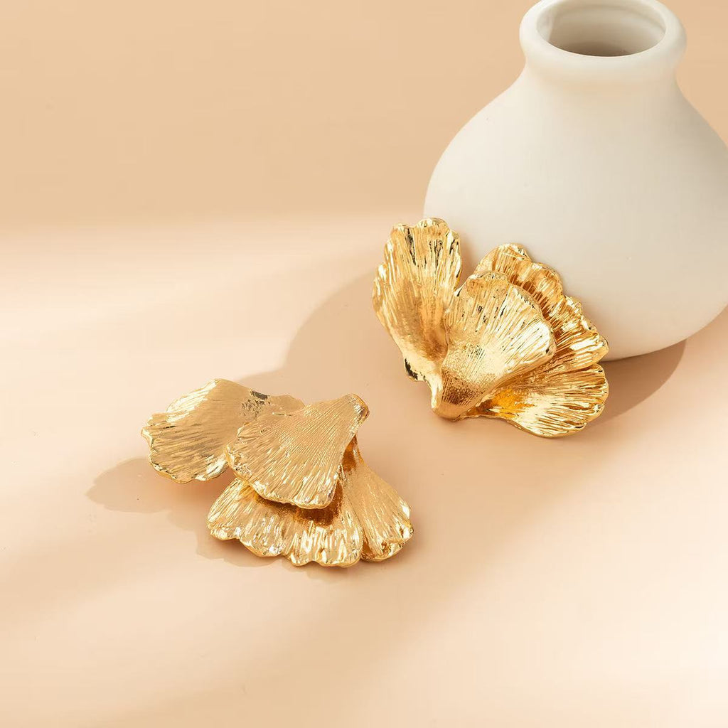 Fashion Personality New Metal Flower Earrings For Women - 𝓢𝓱𝓸𝓹𝓵𝓮𝓬𝔂