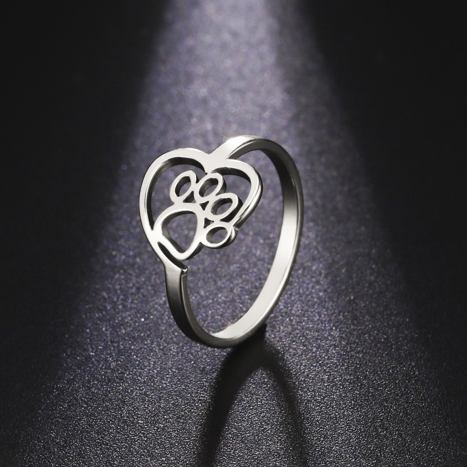 Cut Stainless Steel Hollow Cat Footprints Love Couple Ring Personality Creative Ring - 𝓢𝓱𝓸𝓹𝓵𝓮𝓬𝔂