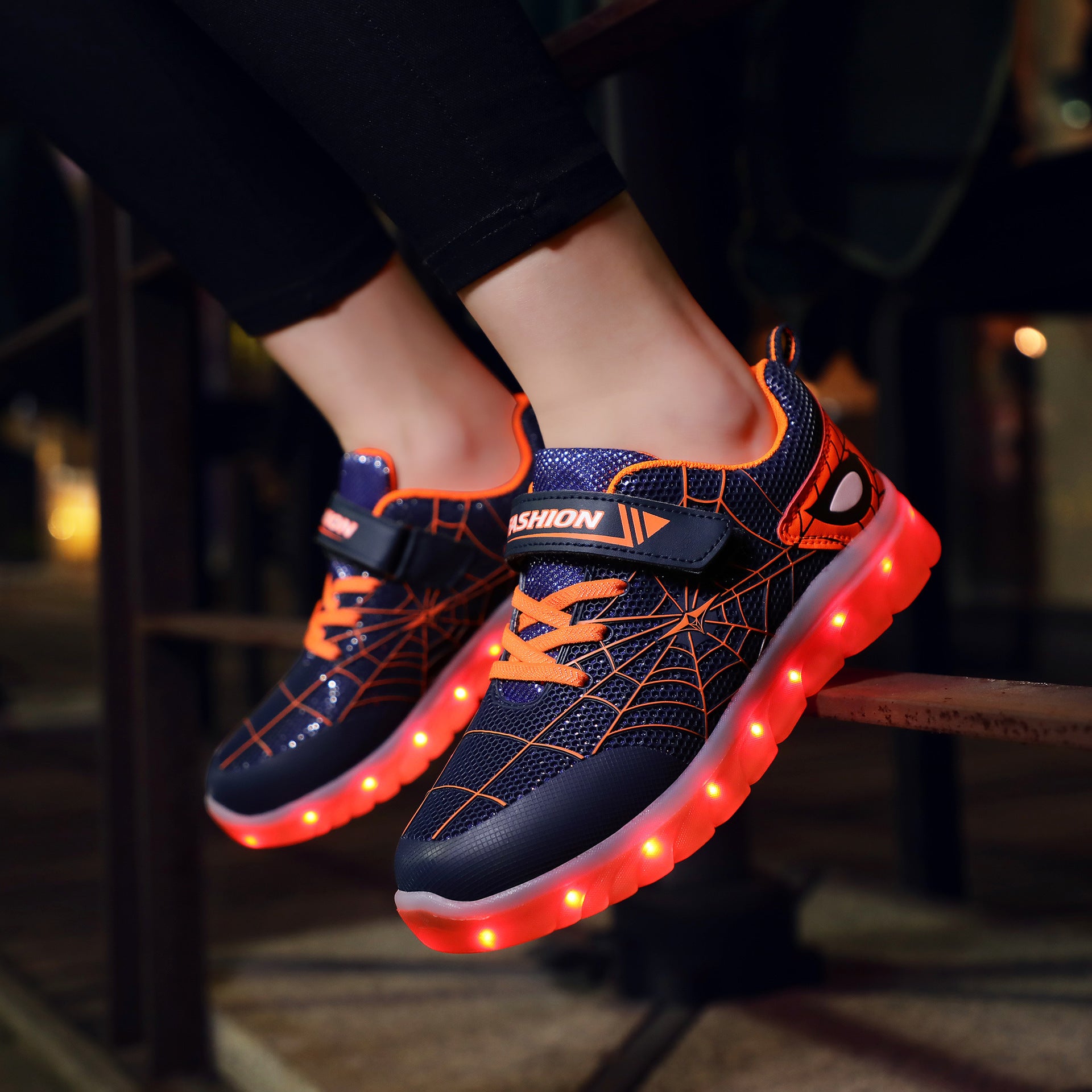 Size 26-37 Kids Led USB Recharge Glowing Shoes Children's Hook Loop - 𝓢𝓱𝓸𝓹𝓵𝓮𝓬𝔂