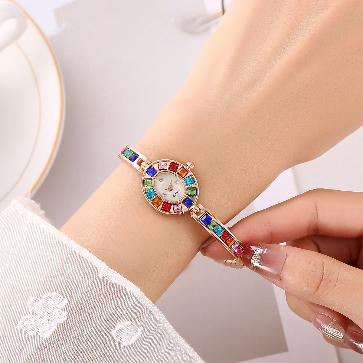Fashion Small Oval Colorful Crystals Watch - 𝓢𝓱𝓸𝓹𝓵𝓮𝓬𝔂