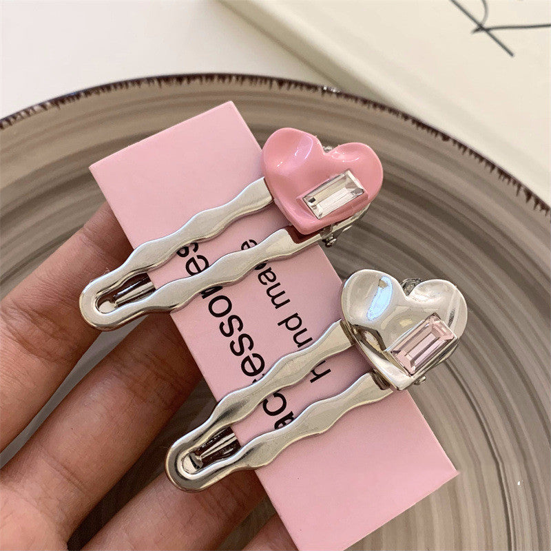 White Love Crystal Duckbill Clip Female Temperament - 𝓢𝓱𝓸𝓹𝓵𝓮𝓬𝔂