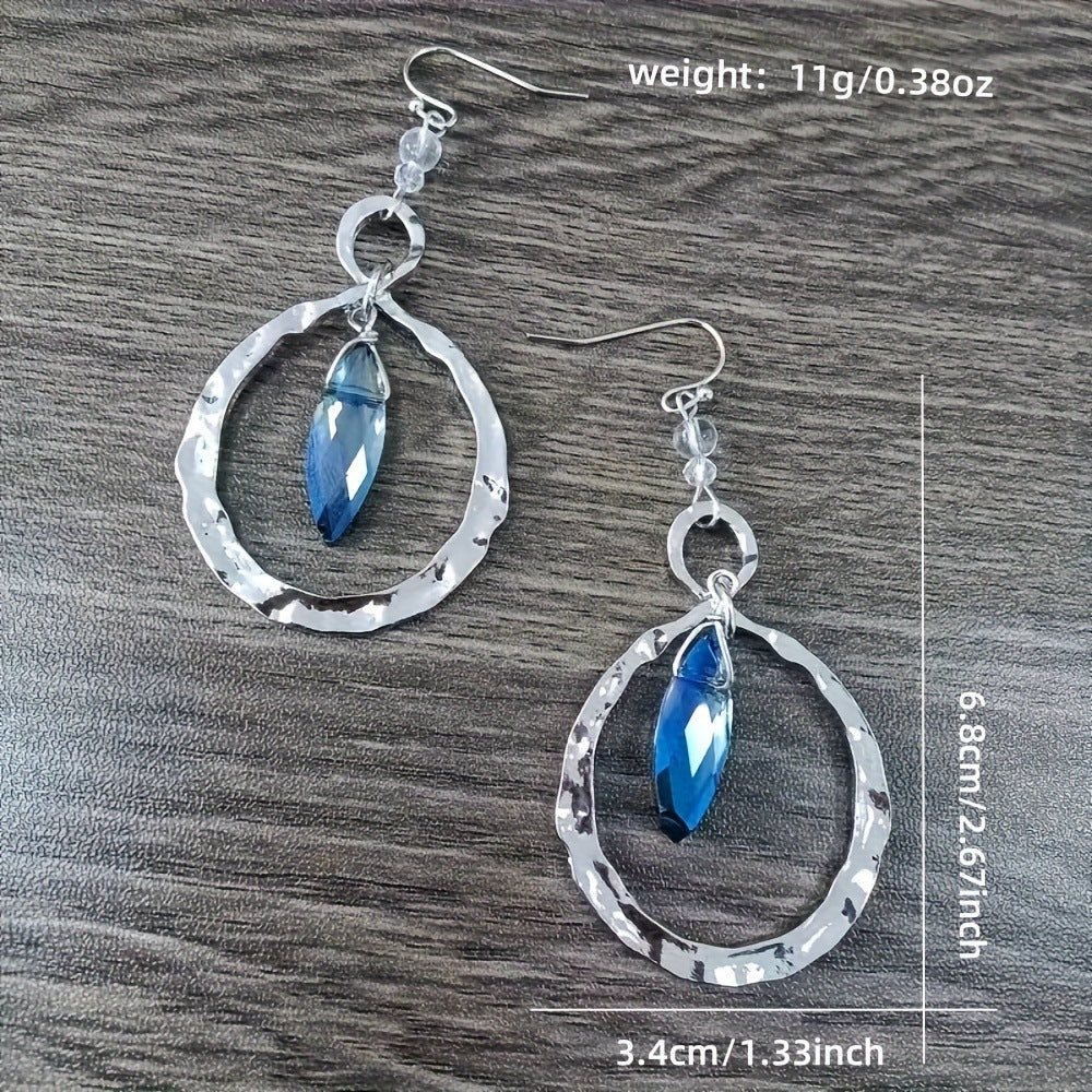 A Pair Of Retro Beating Winding Moonstone Eardrops