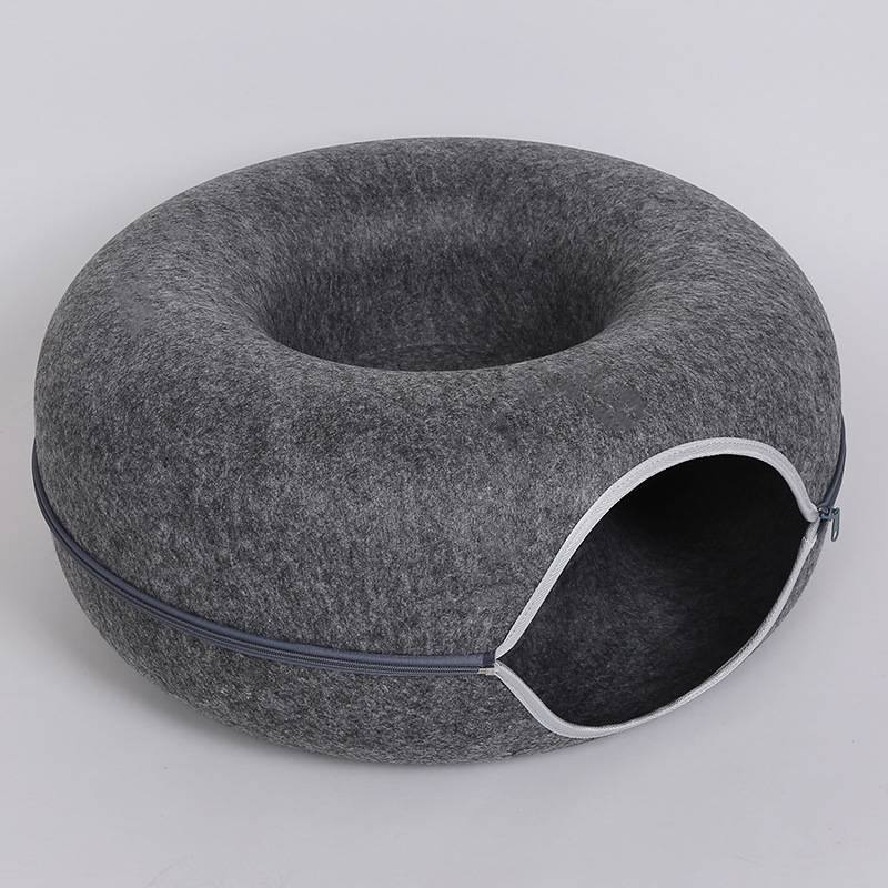 Four Seasons Available Cat Round Felt Pet Nest - 𝓢𝓱𝓸𝓹𝓵𝓮𝓬𝔂