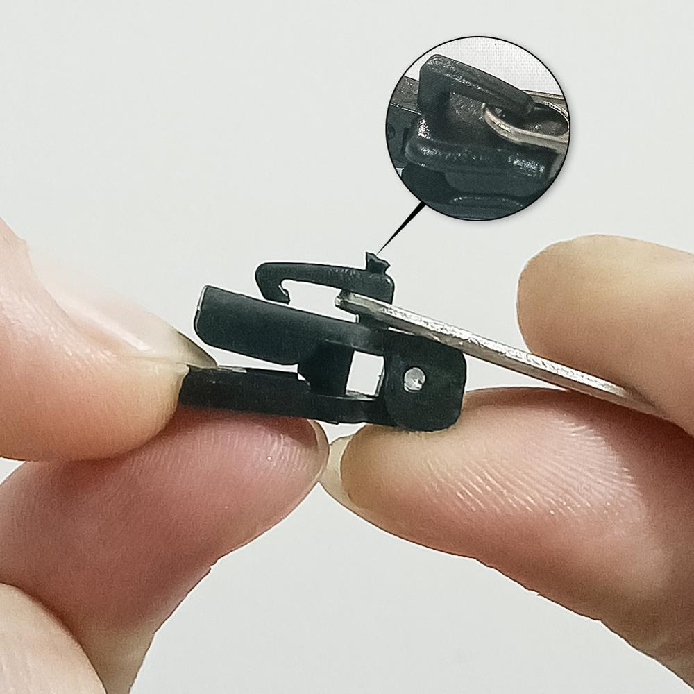 Replaceable Zipper Pull - 𝓢𝓱𝓸𝓹𝓵𝓮𝓬𝔂