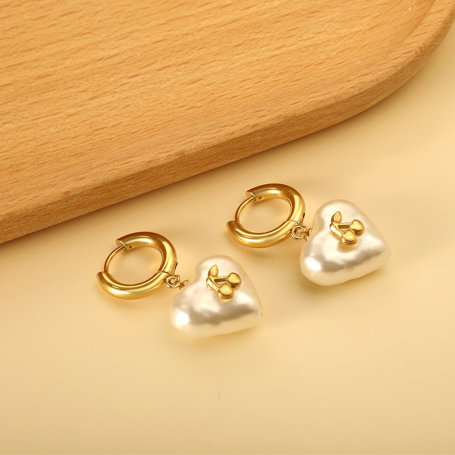 Versatile Personality Stainless Steel Circle Cherry Heart Pearl Earrings - 𝓢𝓱𝓸𝓹𝓵𝓮𝓬𝔂