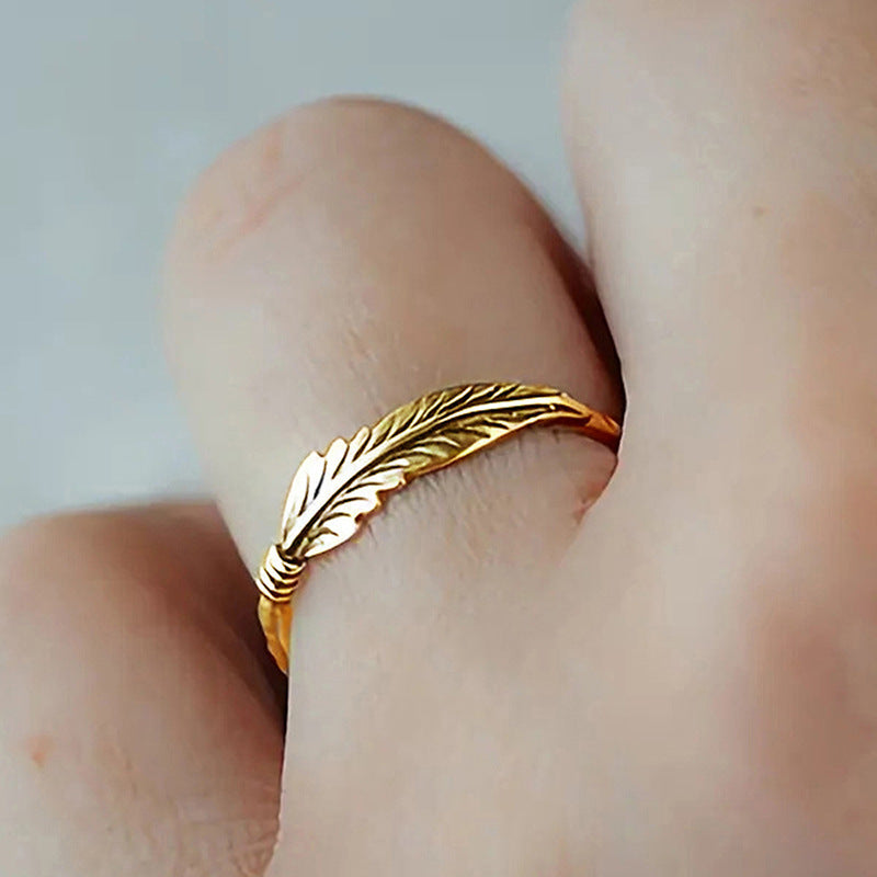 Vintage Zircon Distressed Feather Light Luxury Ring - 𝓢𝓱𝓸𝓹𝓵𝓮𝓬𝔂