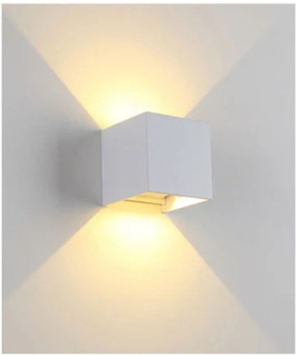 Simple Outdoor Waterproof Balcony Courtyard Wall Lamp - 𝓢𝓱𝓸𝓹𝓵𝓮𝓬𝔂