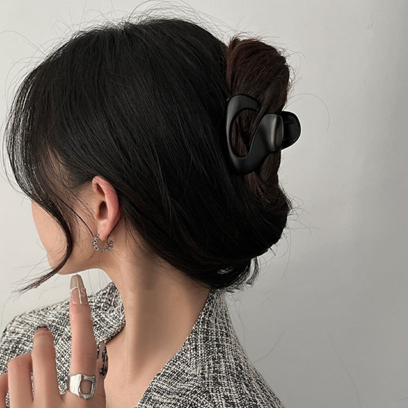 Oversized Pearl Wave Grip Women's Headwear - 𝓢𝓱𝓸𝓹𝓵𝓮𝓬𝔂