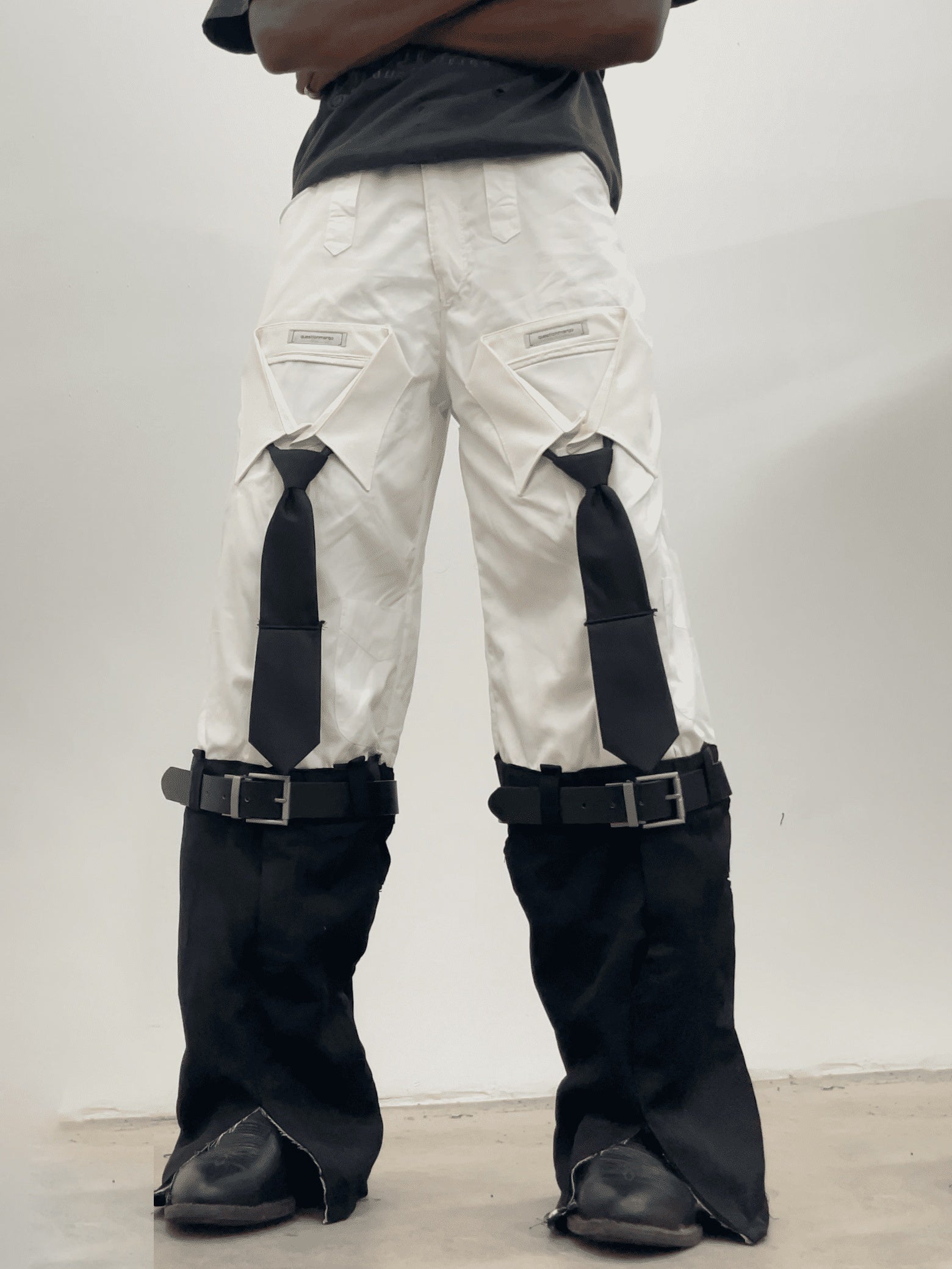 White Shirt Design Pants - 𝓢𝓱𝓸𝓹𝓵𝓮𝓬𝔂