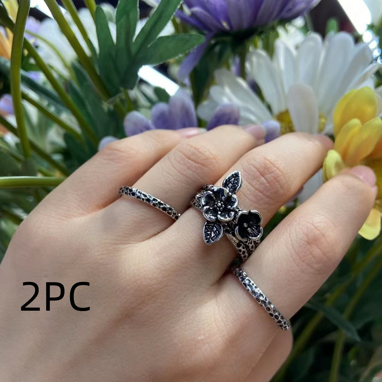 British Garden Stacked Ring Women's Carved Honeycomb Three-piece Set