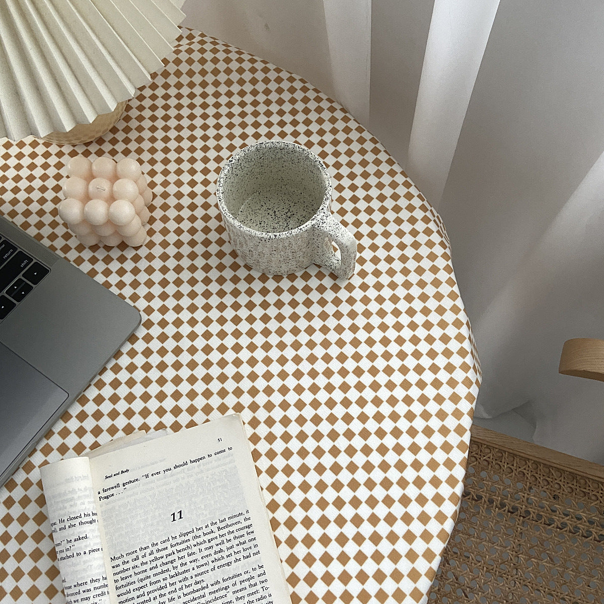 Yellow Checkered Contrast Color Tablecloth - 𝓢𝓱𝓸𝓹𝓵𝓮𝓬𝔂
