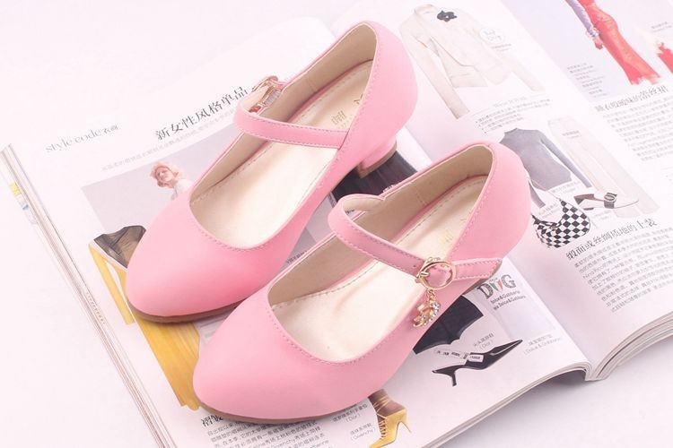 Korean Crystal Performance Children's Single-layer Shoes - 𝓢𝓱𝓸𝓹𝓵𝓮𝓬𝔂
