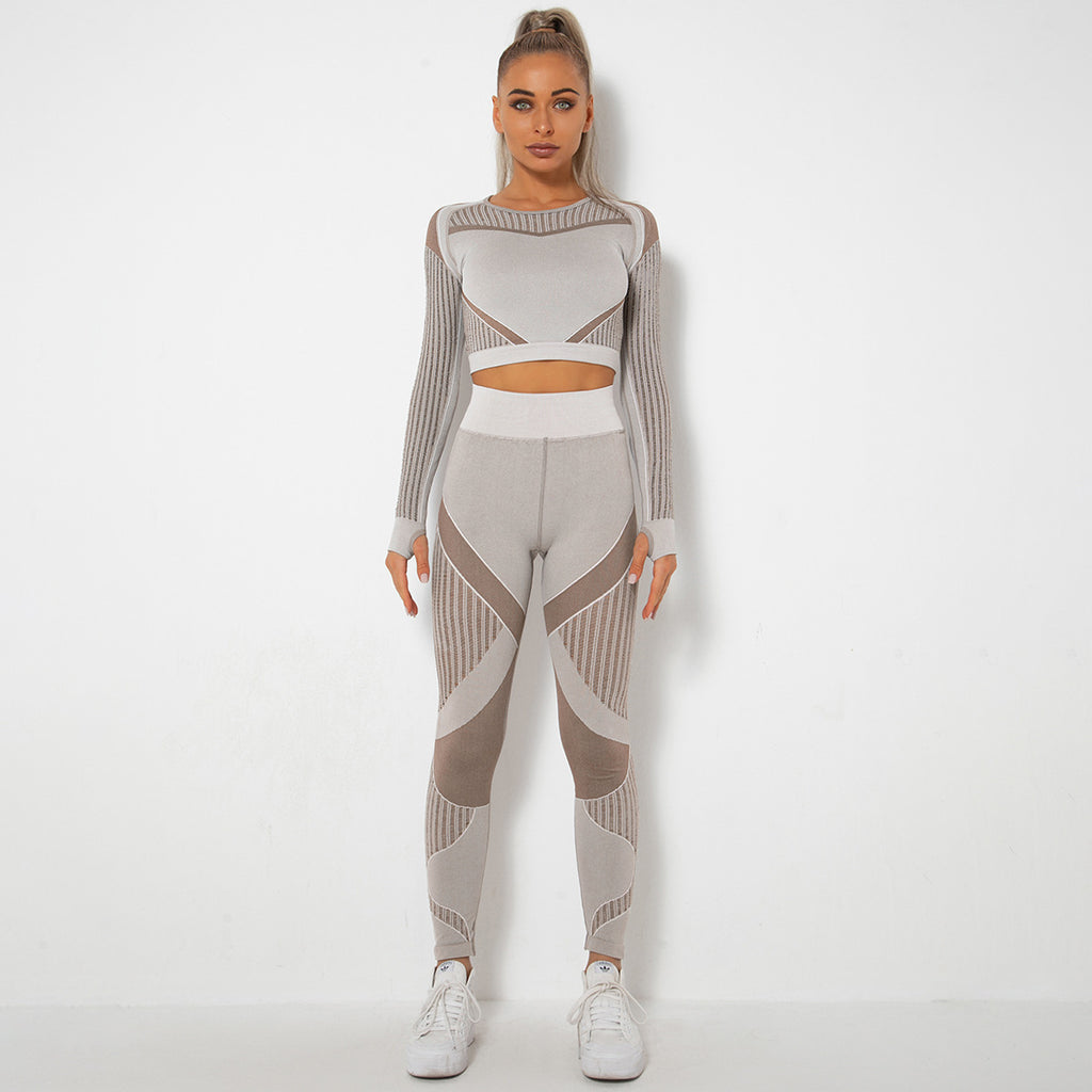 Seamless Knitted Absorbent Yoga Long-Sleeved Suit Yoga Wearsuit - 𝓢𝓱𝓸𝓹𝓵𝓮𝓬𝔂