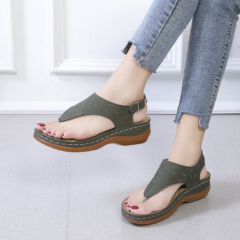Casual Sandals Women's Wedge Heel Solid Color Flip Flop Sandals - 𝓢𝓱𝓸𝓹𝓵𝓮𝓬𝔂